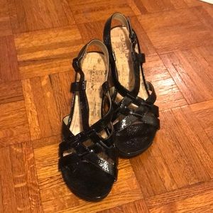 Kenneth Cole Reaction Wedge Sandal